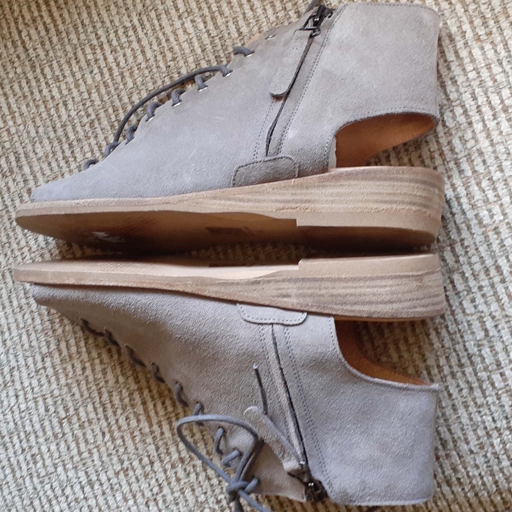 Geewawa Leather Sandals - Picture 5 of 8